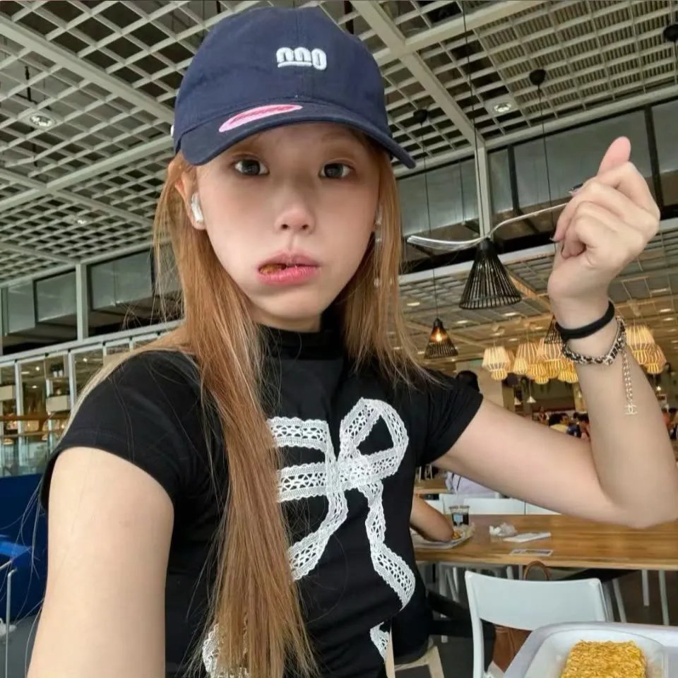 超燃美食记第二季海报